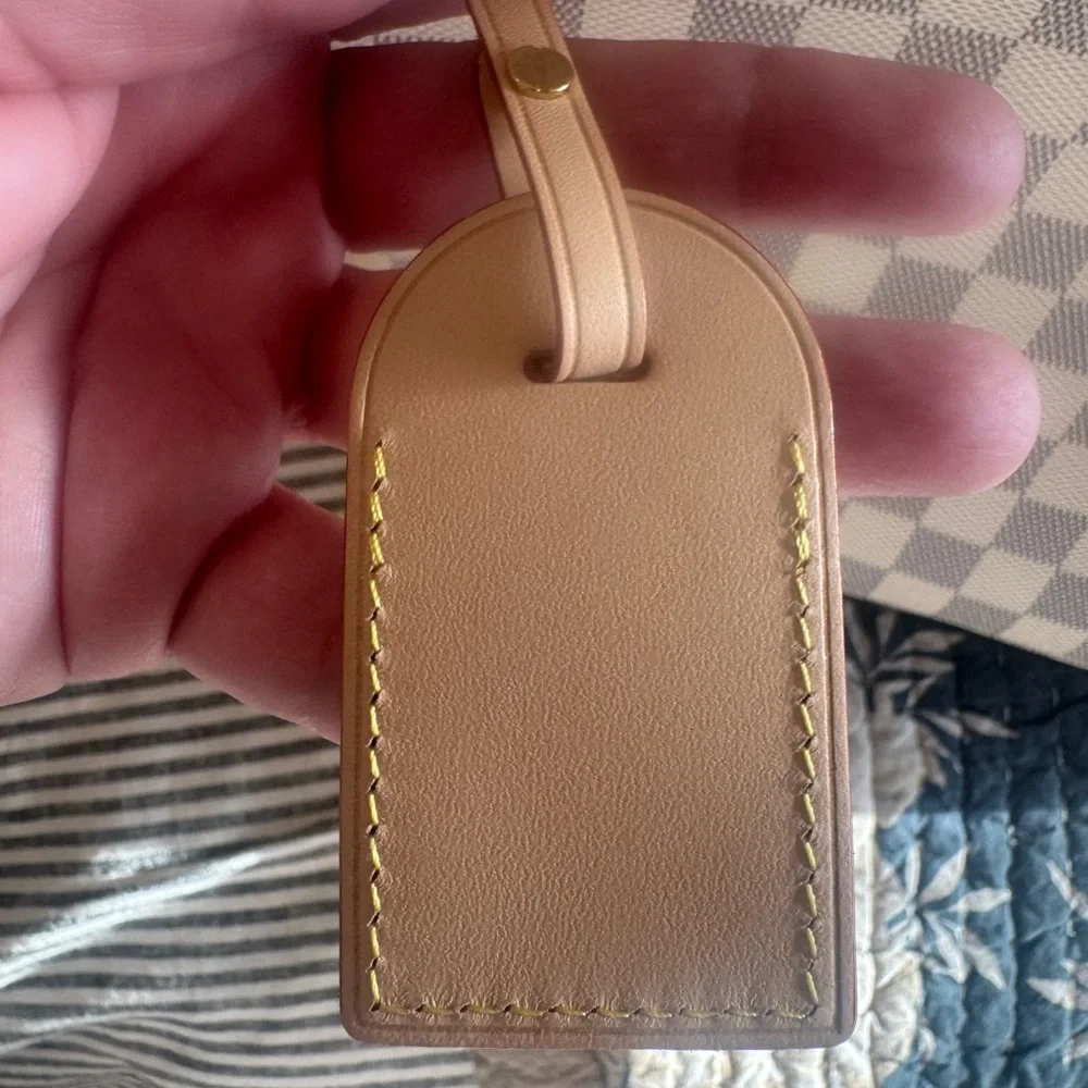 Louis Vuitton Damier Azur Shoulder Bag in White and Light Blue - Picture 9 of 11